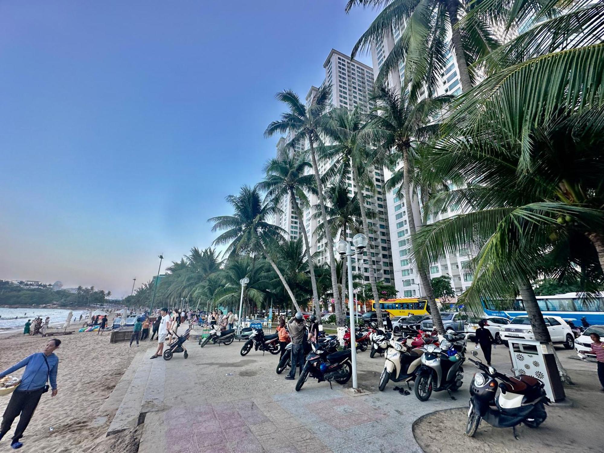 Seaview Lägenhet Nha Trang Exteriör bild